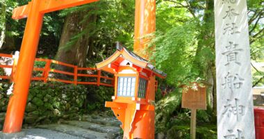 貴船神社