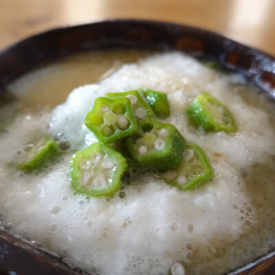 おくらと長いもの味噌汁