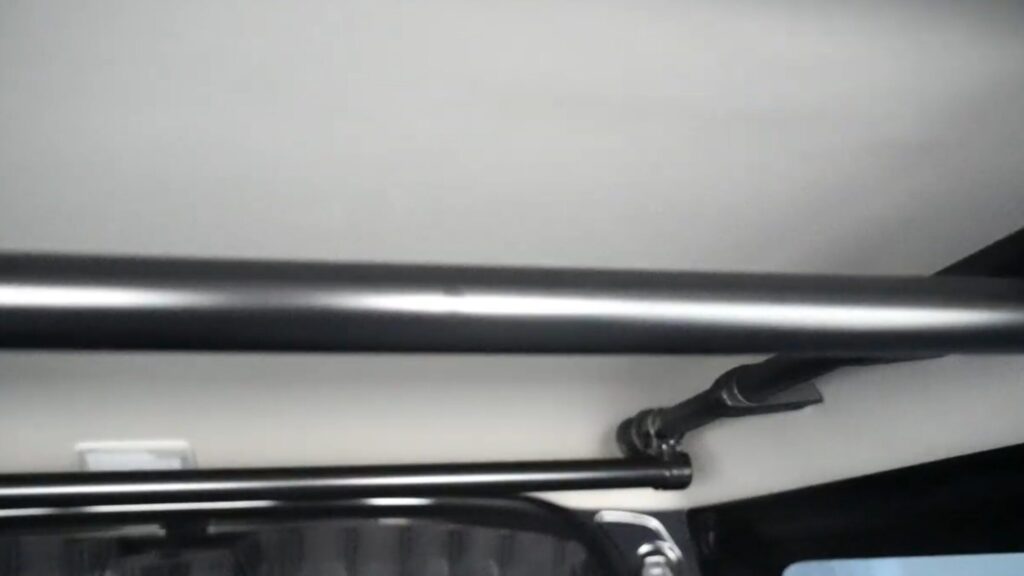 ジムニーシエラ 天井収納