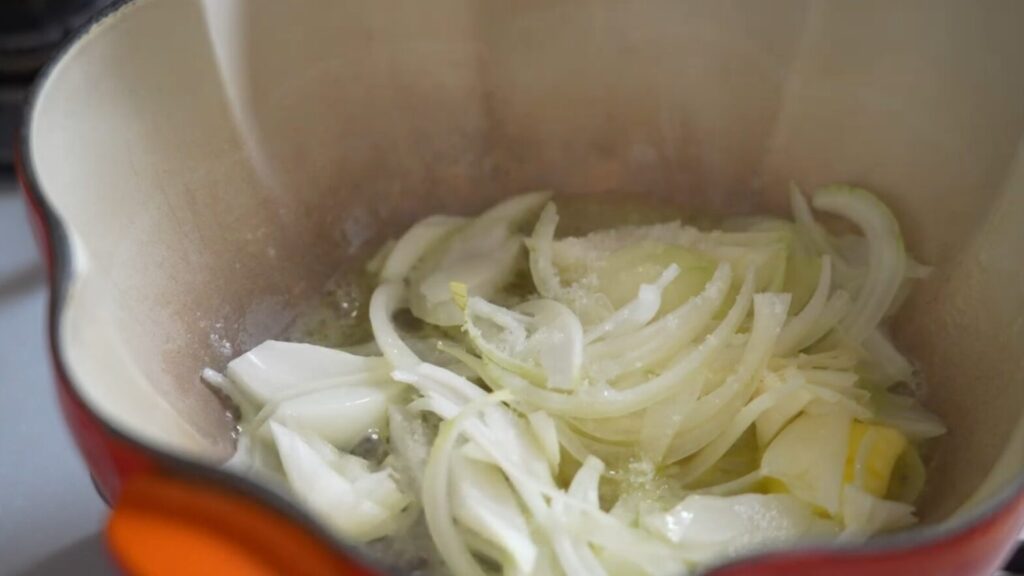 コーンスープとトースト