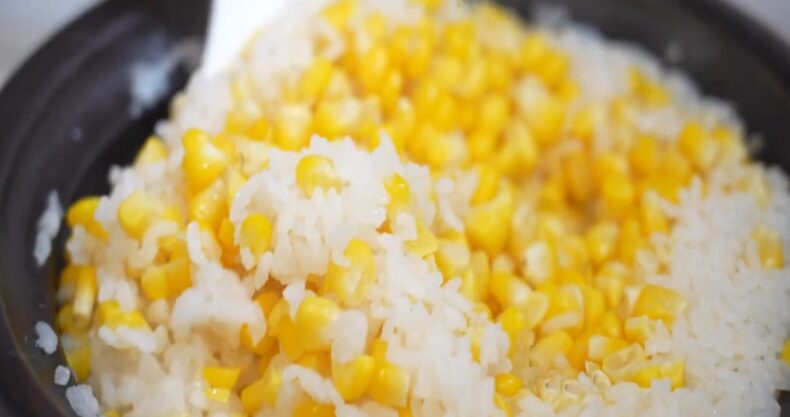 とうもろこしご飯